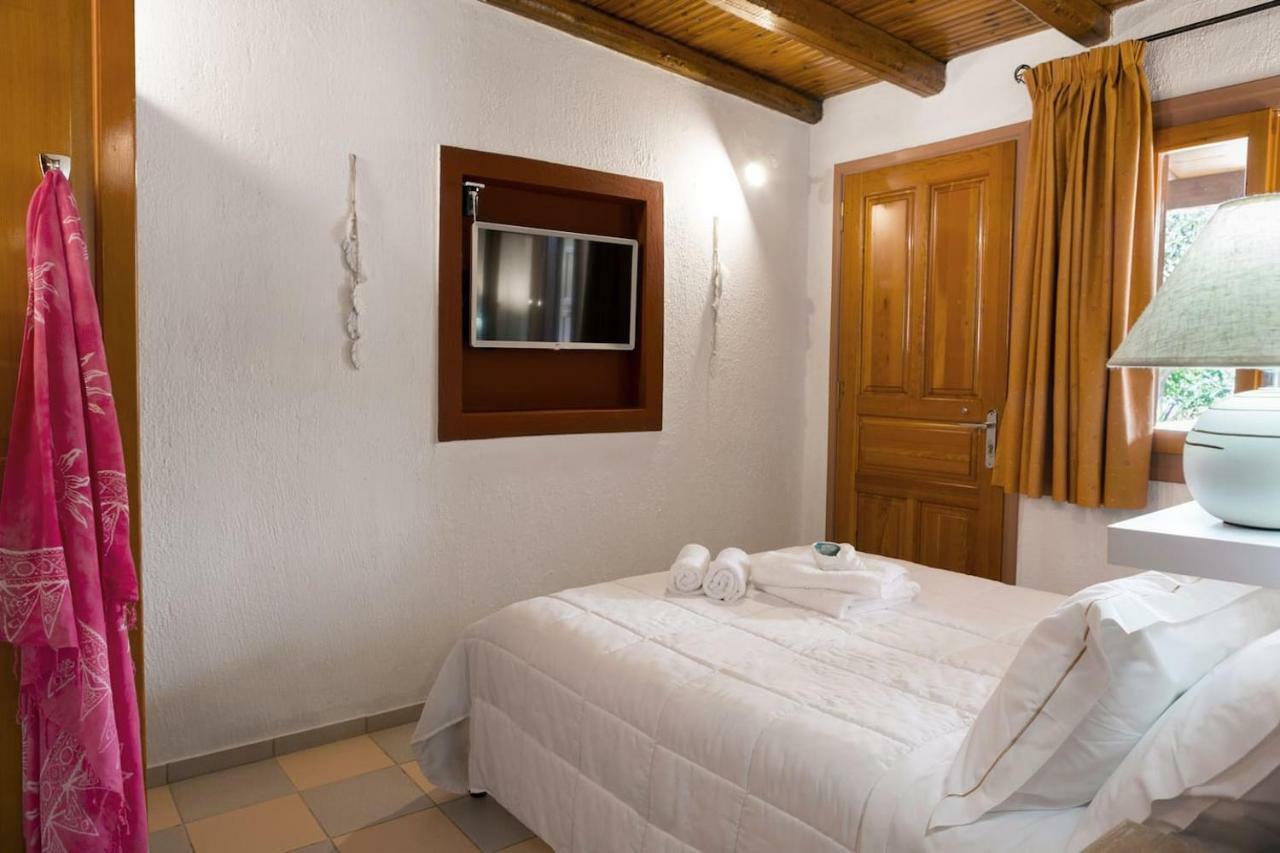 White Sand Villa. Spacious Villa With Prive Pool. Agia Pelagia  Buitenkant foto